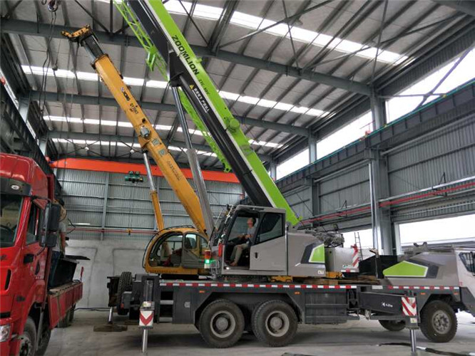 扎囊县高空车出租需要注意哪些安全事项？