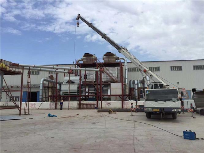 扎囊县“手脚齐动”—— 吊车的 “协同作业” 技术